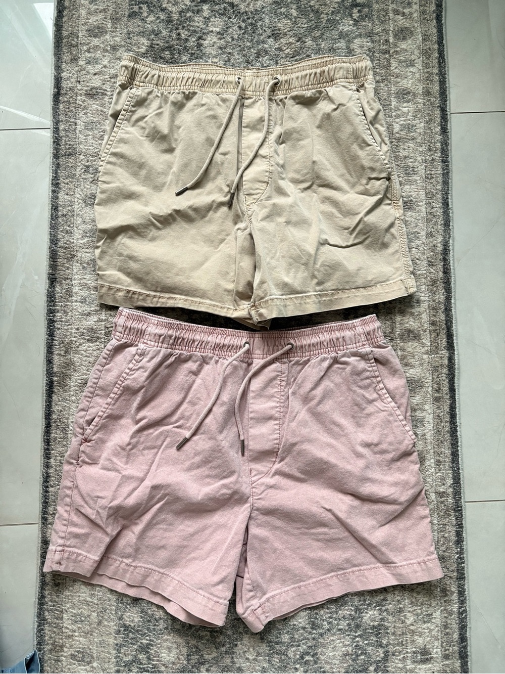 American Eagle Outfitters Men's Flat Front Shorts in Beige and Light Pink